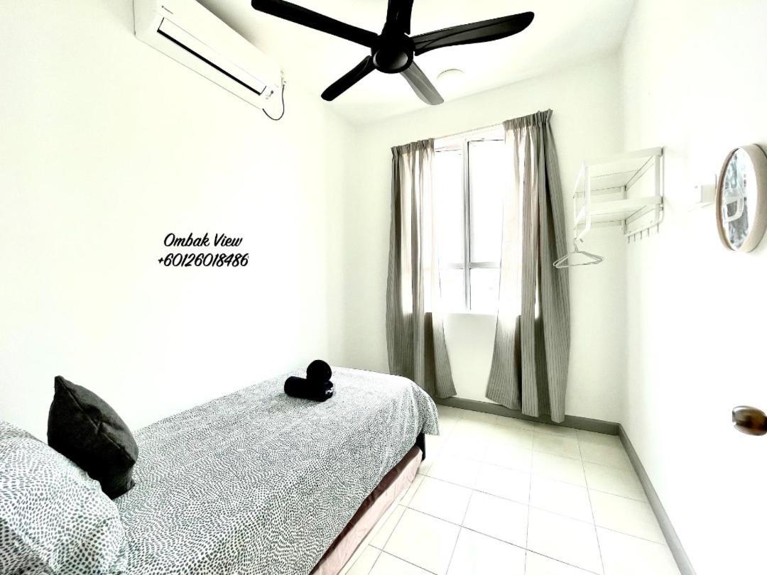 New Seaview Families Suite - Breezy Blue Куала Теренгану Екстериор снимка